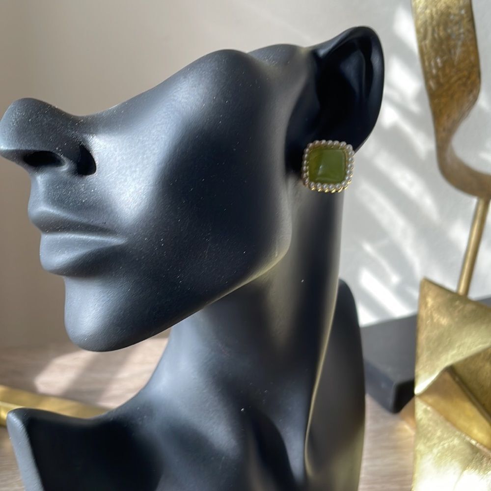 Vintage stud earrings N75 - Picture 4 of 4